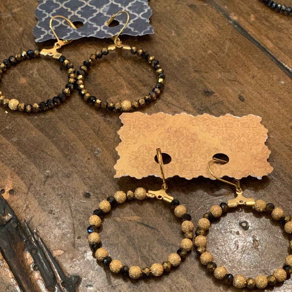 Black & Gold Beaded Circle of Love Earrings